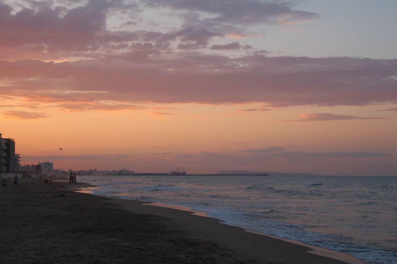 Apartamento Frente Al Mar Bellreguard Buitenkant foto